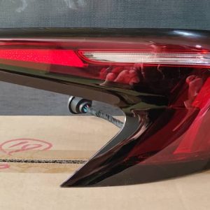 قیمت خرید چراغ عقب راست روی گلگیر فونیکس FX - کد فنی 605000723AA